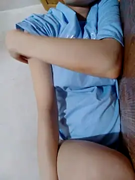 Snapshot of -Bella-a chatting on May 25, 7:14 am -Bella-a online show from May 25, 7:14 am