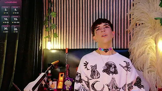 Angeldust19 online show from February 13, 3:46 am