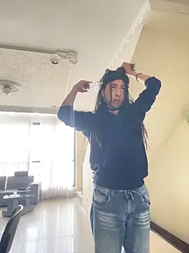 Hopemoretti online show from February 17, 7:31 pm