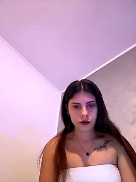 Snapshot of ChocoMuse chatting on November 15, 9:43 pm ChocoMuse online show from November 15, 9:43 pm