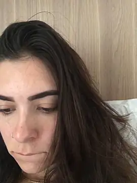 fer-nanda online show from February 3, 8:14 pm