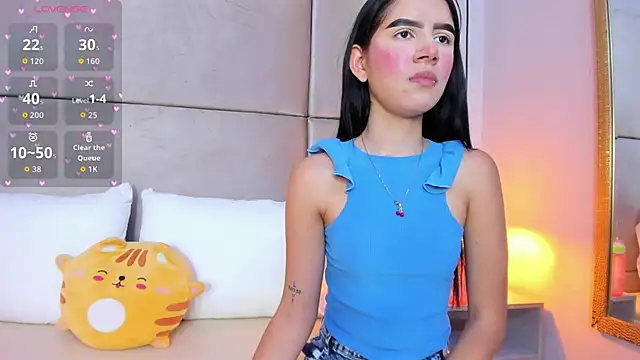 Snapshot of angelaG1 chatting on December 13, 7:53 pm angelaG1 online show from December 13, 7:53 pm