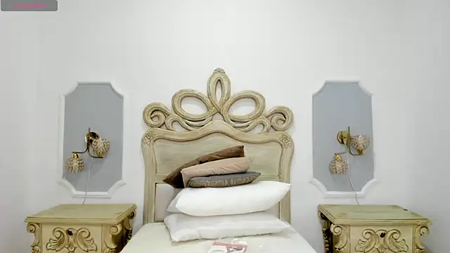 kendall jones7 online show from December 14, 7:40 pm