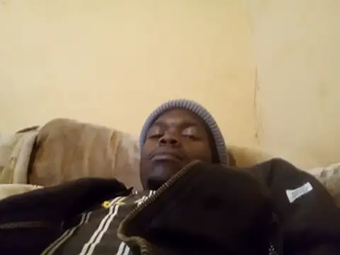 Snapshot of ZucCocDope11 chatting on May 18, 9:59 am ZucCocDope11 online show from May 18, 9:59 am