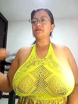 CelesteAlvarez1989 online show from May 10, 3:01 am