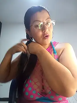 CelesteAlvarez1989 online show from May 24, 2:05 am