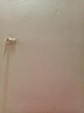 Snapshot of sara-xx chatting on December 16, 3:00 am sara-xx online show from December 16, 3:00 am