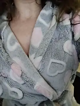 CrazyMaya39 online show from May 18, 9:42 pm