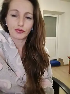 CrazyMaya39 online show from May 22, 2:40 am