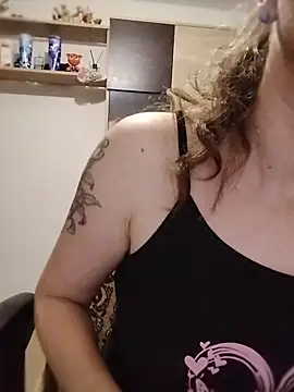CrazyMaya39 online show from June 9, 9:04 pm