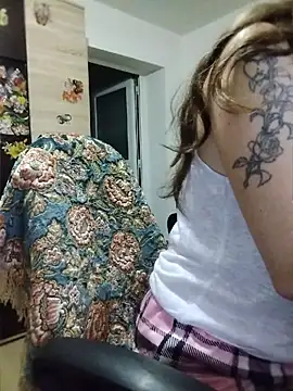 CrazyMaya39 online show from July 1, 1:40 am
