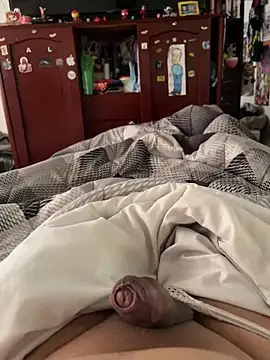 cris1122 online show from April 8, 1:22 pm