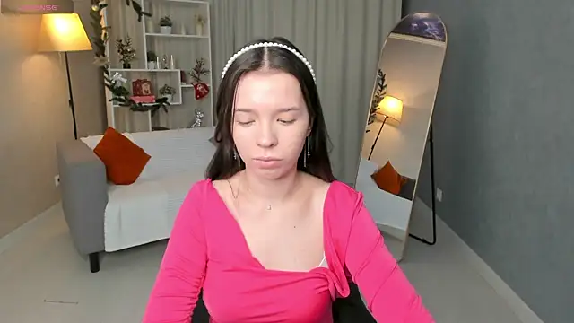 Snapshot of LisaWillsons chatting on December 16, 1:10 am LisaWillsons online show from December 16, 1:10 am