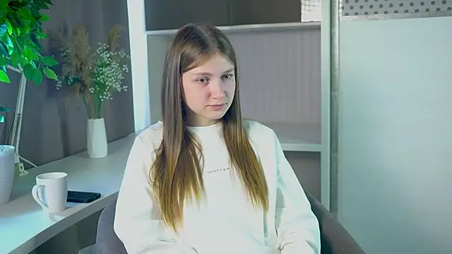 LesaFeldker online show from November 20, 3:39 am