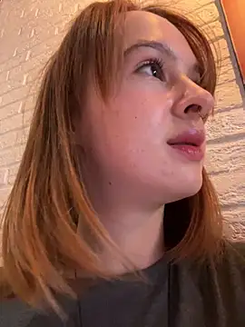 hani obsessed online show from February 2, 12:04 pm