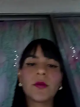 Snapshot of dulce-chica9-2 chatting on December 14, 1:11 am dulce-chica9-2 online show from December 14, 1:11 am