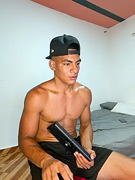 elnegro14 online show from November 26, 1:28 am