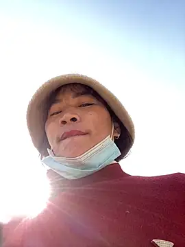 pitty mymi online show from January 15, 2:16 am