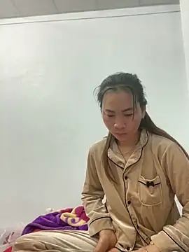 pitty mymi online show from March 8, 10:24 pm