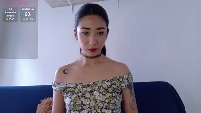 AmbarOishi   online show from April 8, 4:18 pm