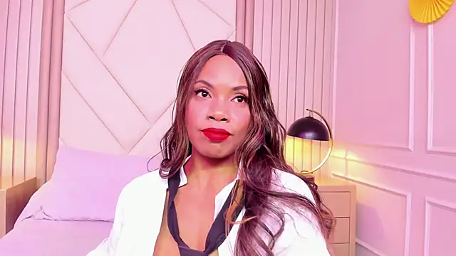 Snapshot of LailaDavidson chatting on May 21, 12:45 pm LailaDavidson online show from May 21, 12:45 pm