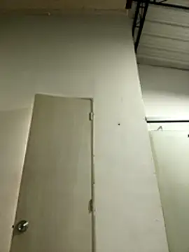 Snapshot of lizmy chatting on November 27, 10:23 pm lizmy online show from November 27, 10:23 pm