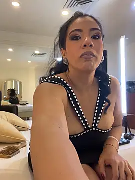 IvannaClaire online show from December 5, 12:36 pm