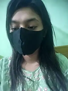 Snapshot of Disha_Nur0 chatting on March 12, 11:33 pm Disha Nur0 online show from March 12, 11:33 pm