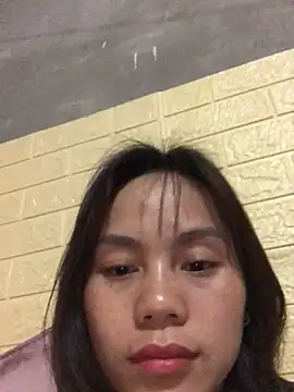 Trangbabylove online show from March 6, 5:31 pm