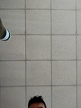 platone09 online show from November 28, 1:58 pm