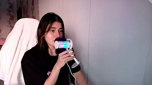 KristinaScott online show from January 17, 1:38 pm