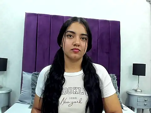 SalomeLee online show from November 18, 11:14 am