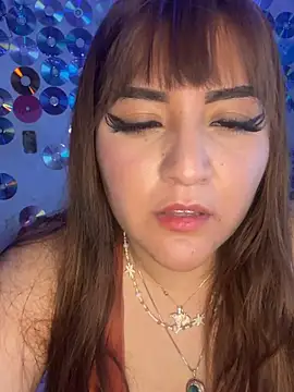 love queen02 online show from April 29, 5:52 pm