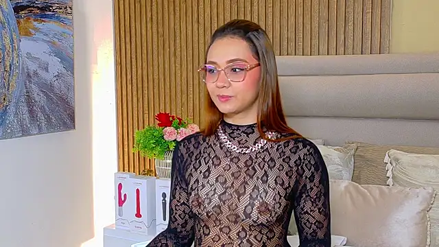 LondraBlush online show from July 11, 12:41 pm