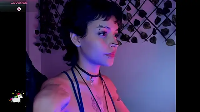 Snapshot of Anny_Kiitty chatting on June 2, 4:03 am Anny Kiitty online show from June 2, 4:03 am