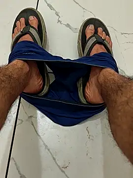 Snapshot of sucre69pb chatting on December 15, 1:48 pm sucre69pb online show from December 15, 1:48 pm