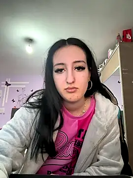 Snapshot of elenaalena chatting on December 18, 2:12 pm elenaalena online show from December 18, 2:12 pm