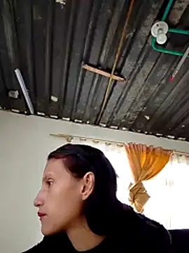 Snapshot of Milky_cielo_ chatting on December 3, 2:15 pm Milky cielo online show from December 3, 2:15 pm