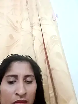 Snapshot of CarolinaNavas33 chatting on December 2, 2:56 pm CarolinaNavas33 online show from December 2, 2:56 pm