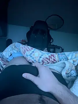 Snapshot of daddyshomeee_ chatting on March 3, 6:19 am daddyshomeee online show from March 3, 6:19 am