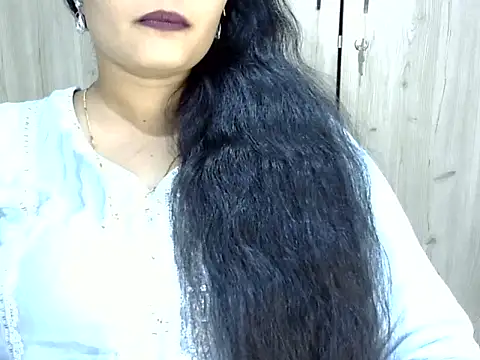 Snapshot of Muskan_Jha chatting on April 5, 3:42 pm Muskan Jha online show from April 5, 3:42 pm