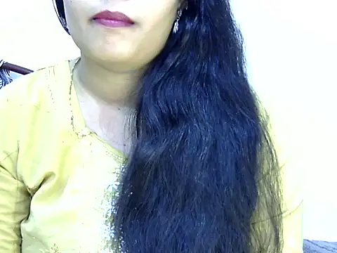 Snapshot of Muskan_Jha chatting on April 13, 1:33 am Muskan Jha online show from April 13, 1:33 am