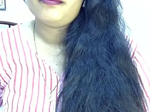 Snapshot of Muskan_Jha chatting on April 17, 2:47 am Muskan Jha online show from April 17, 2:47 am