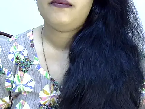 Snapshot of Muskan_Jha chatting on April 21, 1:18 am Muskan Jha online show from April 21, 1:18 am
