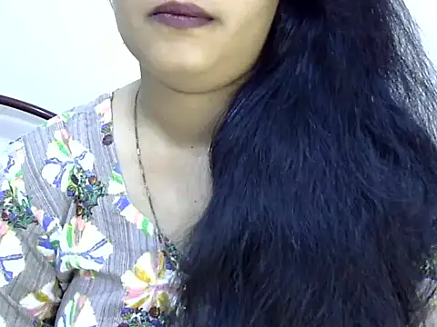 Snapshot of Muskan_Jha chatting on April 21, 1:42 am Muskan Jha online show from April 21, 1:42 am