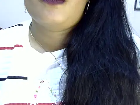 Muskan Jha online show from June 15, 1:24 pm