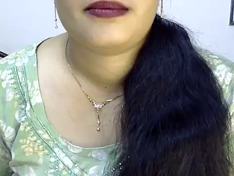 Muskan Jha online show from June 18, 1:39 am