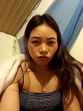  Su-Su  online show from February 8, 12:03 am