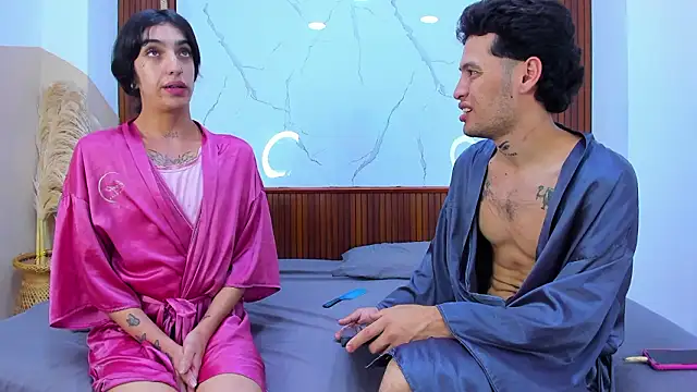 Loversinfire2 online show from February 3, 2:53 am