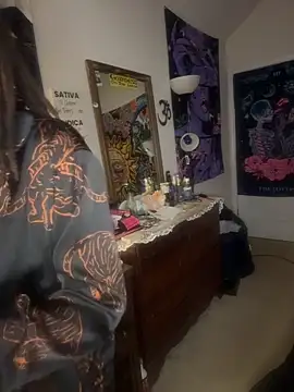 Snapshot of stellakobra chatting on December 4, 12:42 am stellakobra online show from December 4, 12:42 am